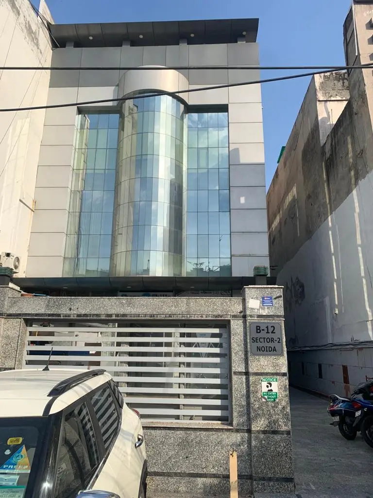 stock market institute in Noida sec 15