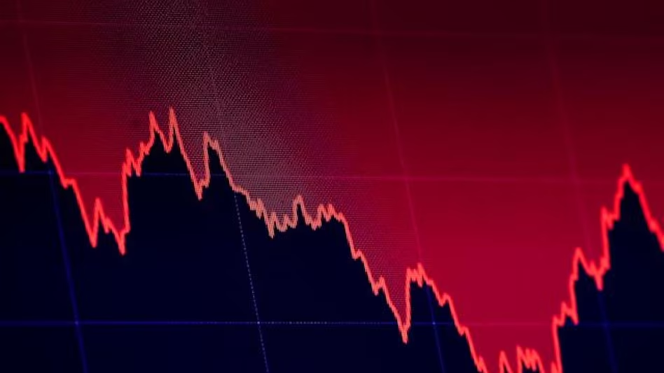 Commenting on outlook of the stock, Abhijeet from Tips2trades said, “MCX India stock was very overbought yet bullish with strong resistance now at Rs 2015.