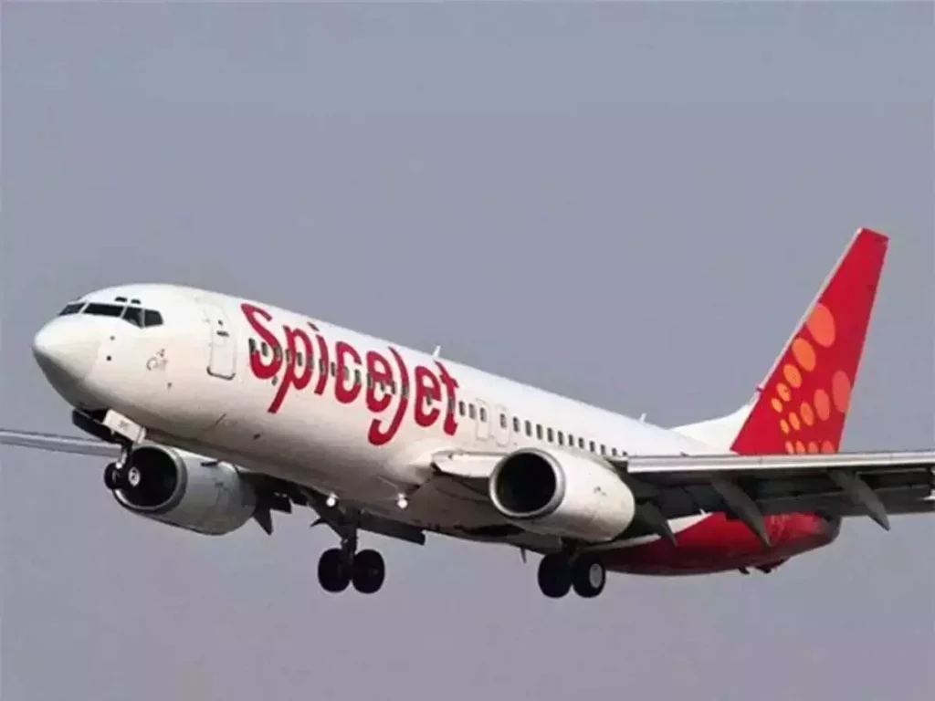 Due to robust demand for air travel, SpiceJet reported a net profit of Rs 205 crore for the June quarter as opposed to a loss of Rs 789 crore in the similar quarter previous year. Additionally, it recorded a domestic load factor of 90% in the June quarter, the highest in the business.
